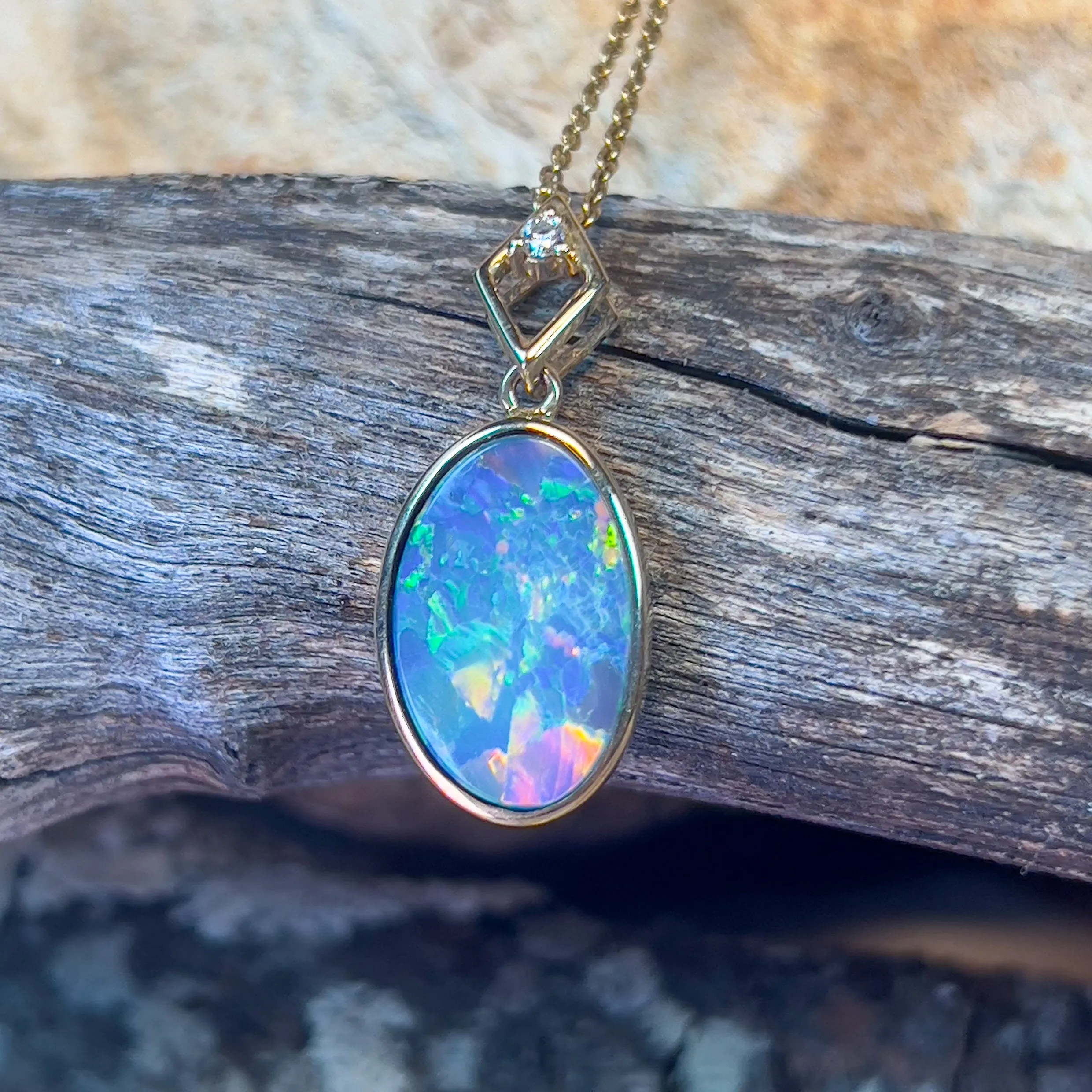 14kt Yellow Gold Opal Doublet 3.75ct and 0.03ct Diamonds bezel pendant