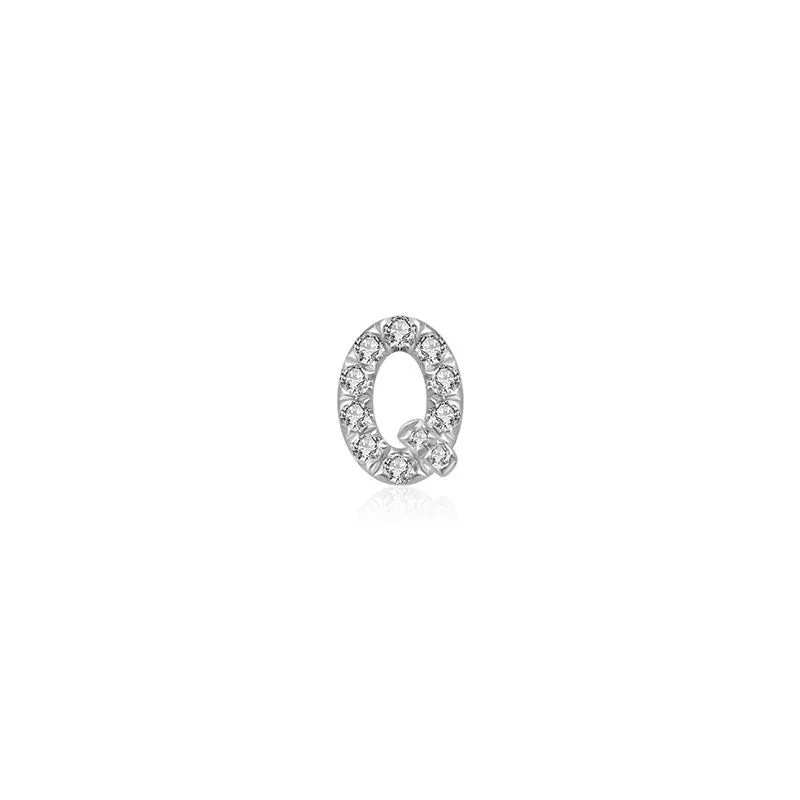 18k Gold Initial Letter "Q" Diamond Pandent   Necklace