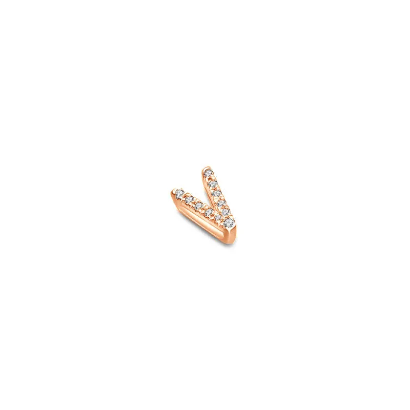 18k Gold Initial Letter "V" Diamond Pandent   Necklace