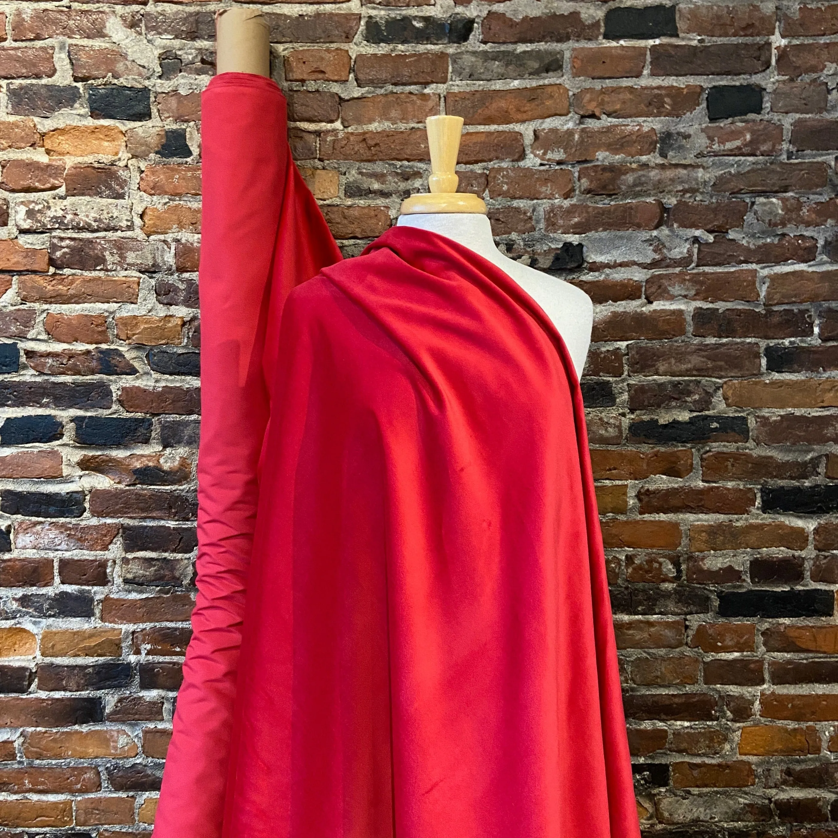 Eider Cotton Velvet in Red