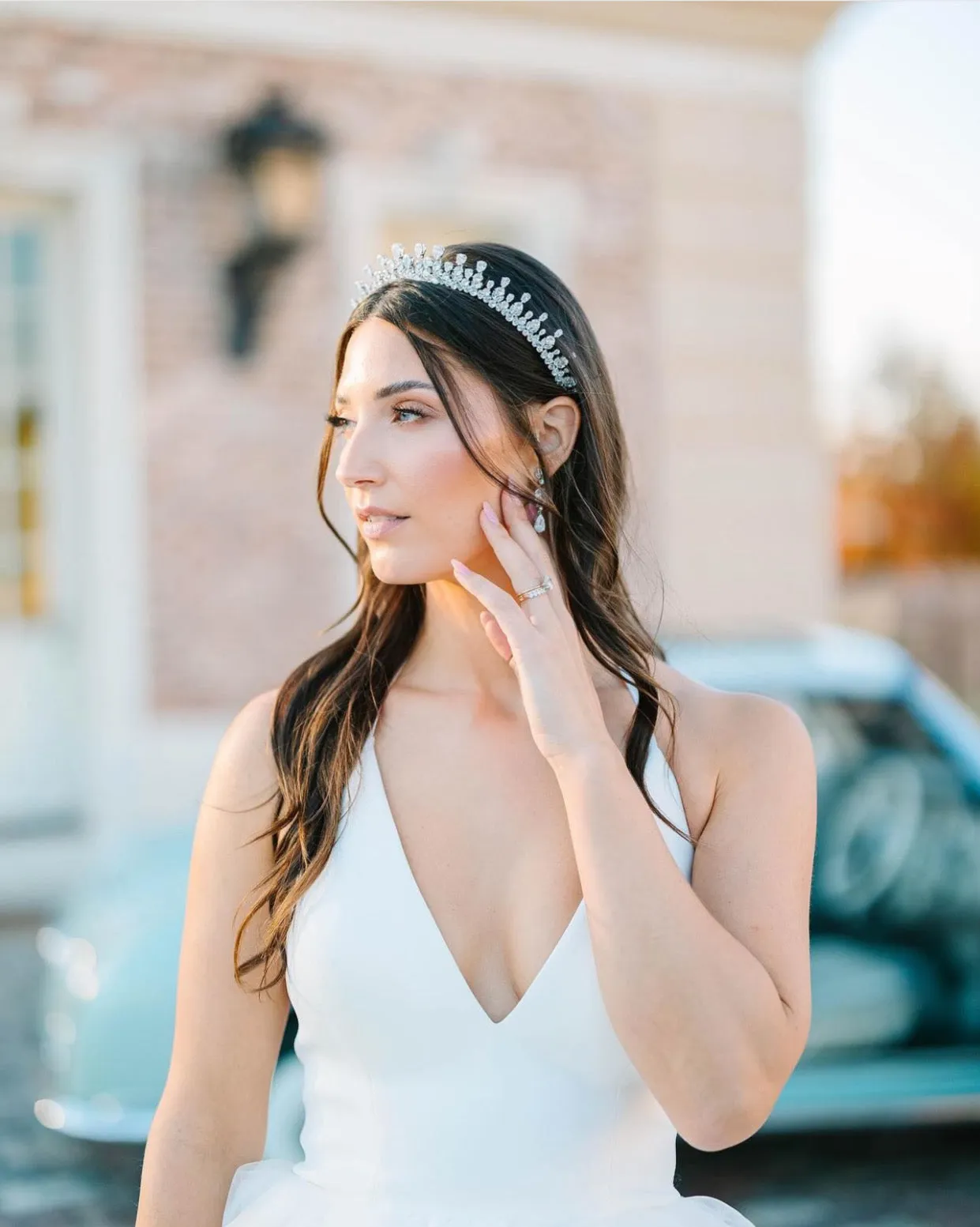 QUEEN ANNE Simulated Diamond Halo Tiara